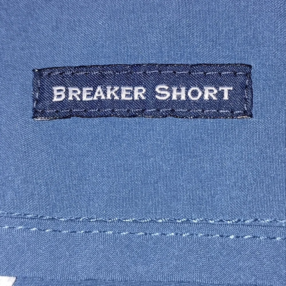Mens Vineyard Vines Breaker Hybrid Performance Blue Shorts Size 41